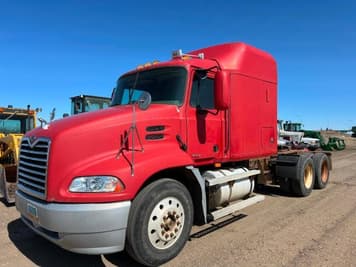 Main image Mack Vision CX613